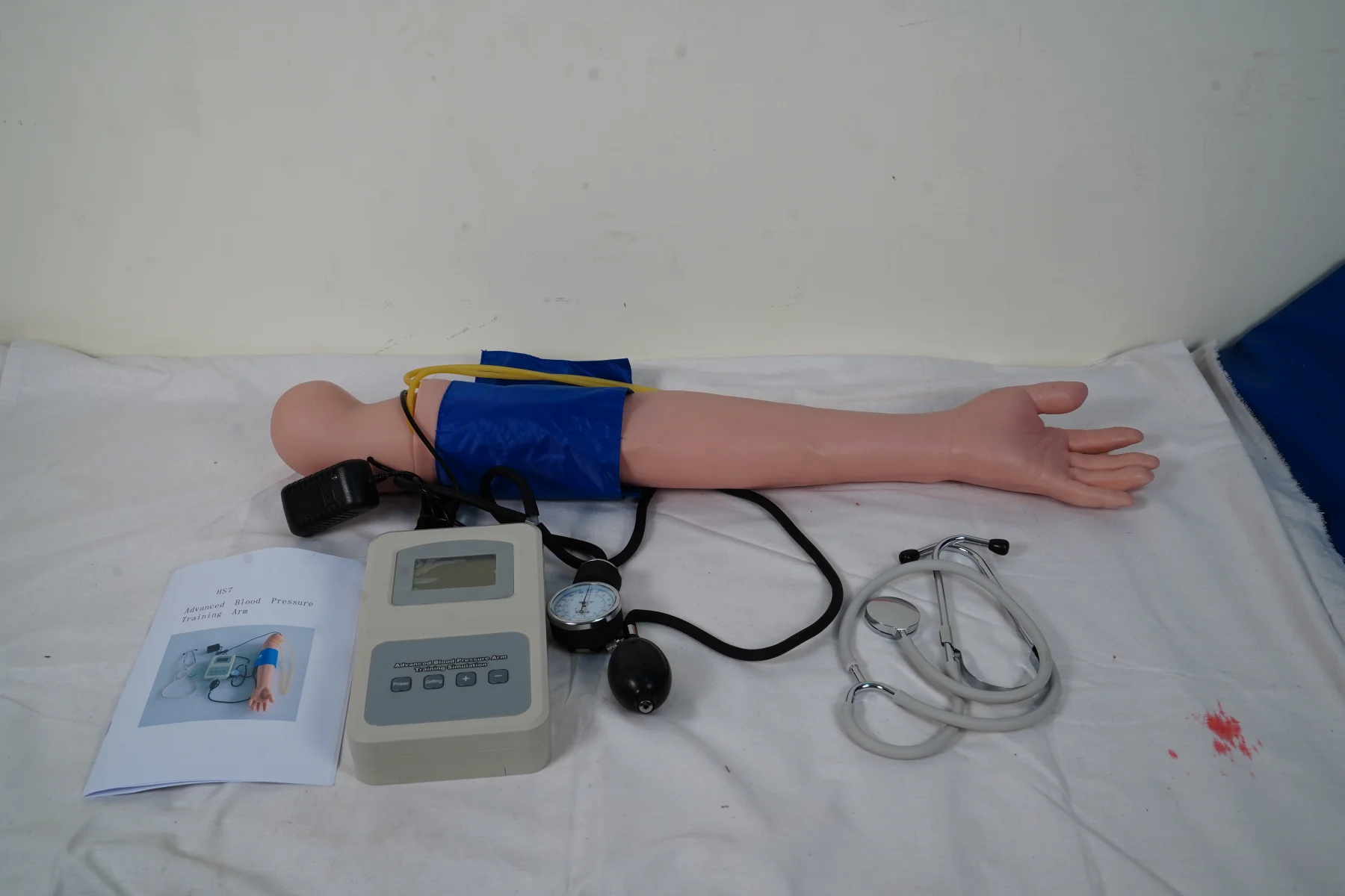 Advanced Blood Pressure Training Arm thumbnail 3