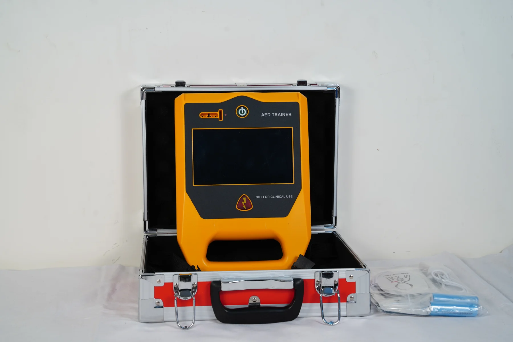 Aed Trainer thumbnail 3