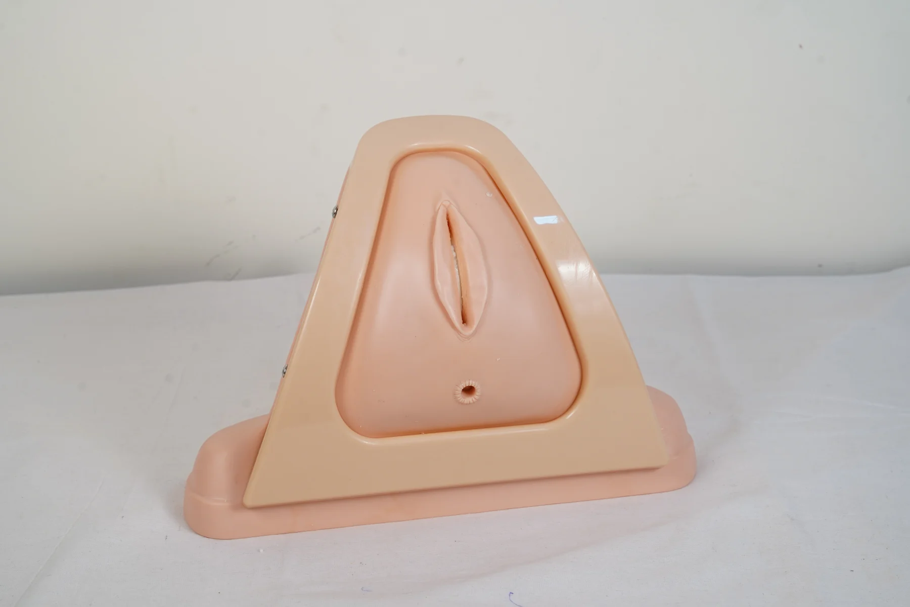 Perineum Cutting and Suturing Training Simulator thumbnail 3