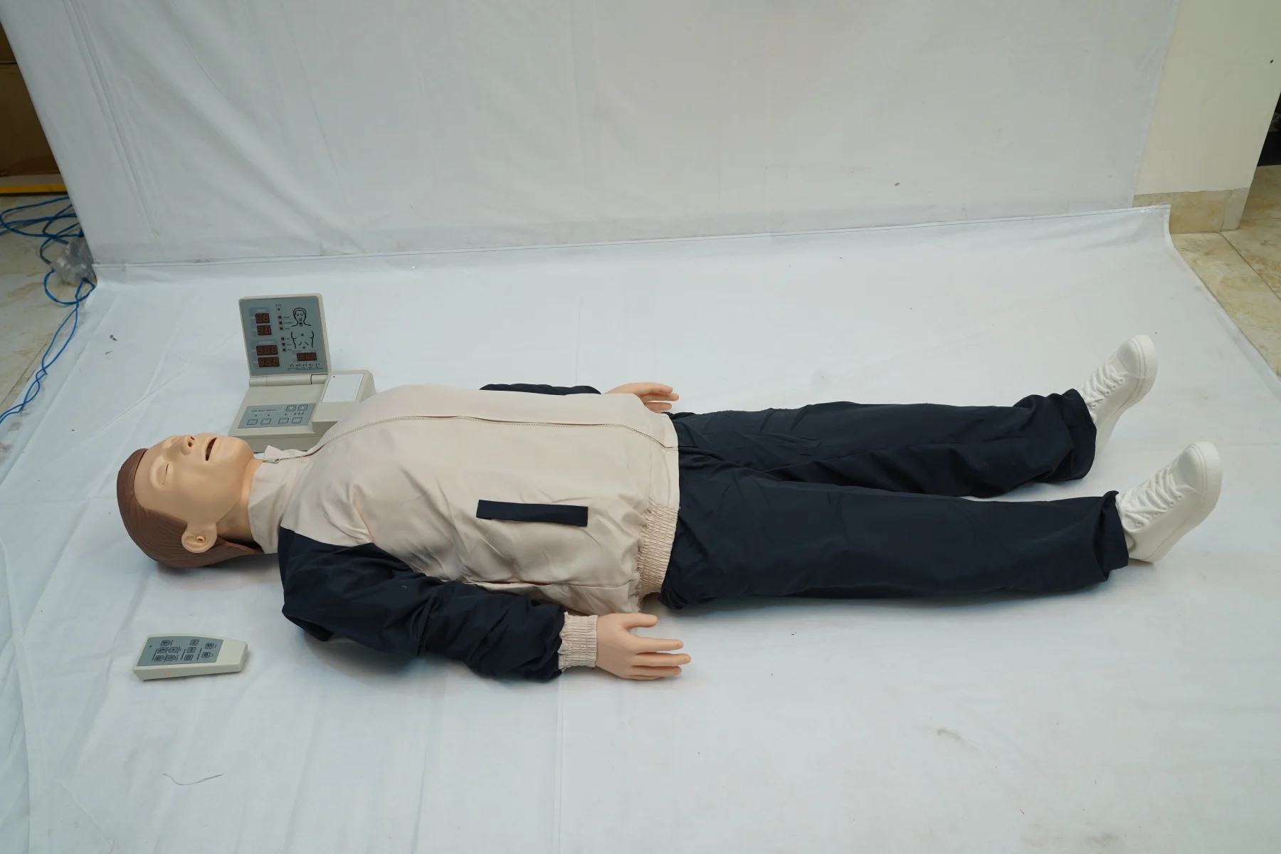 Advanced Adult CPR Training Manikin thumbnail 2