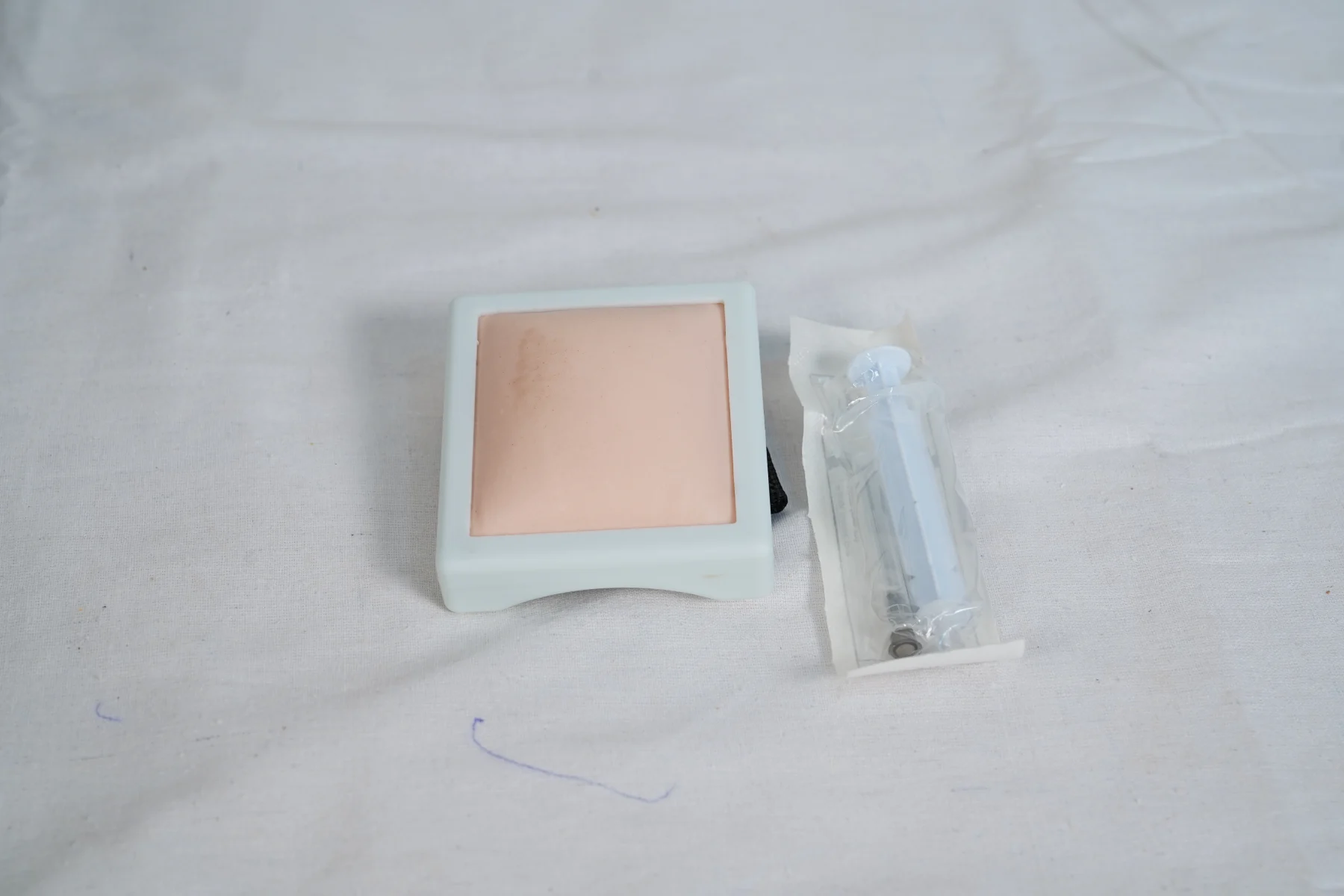 Intramuscular Injection Pad thumbnail 3