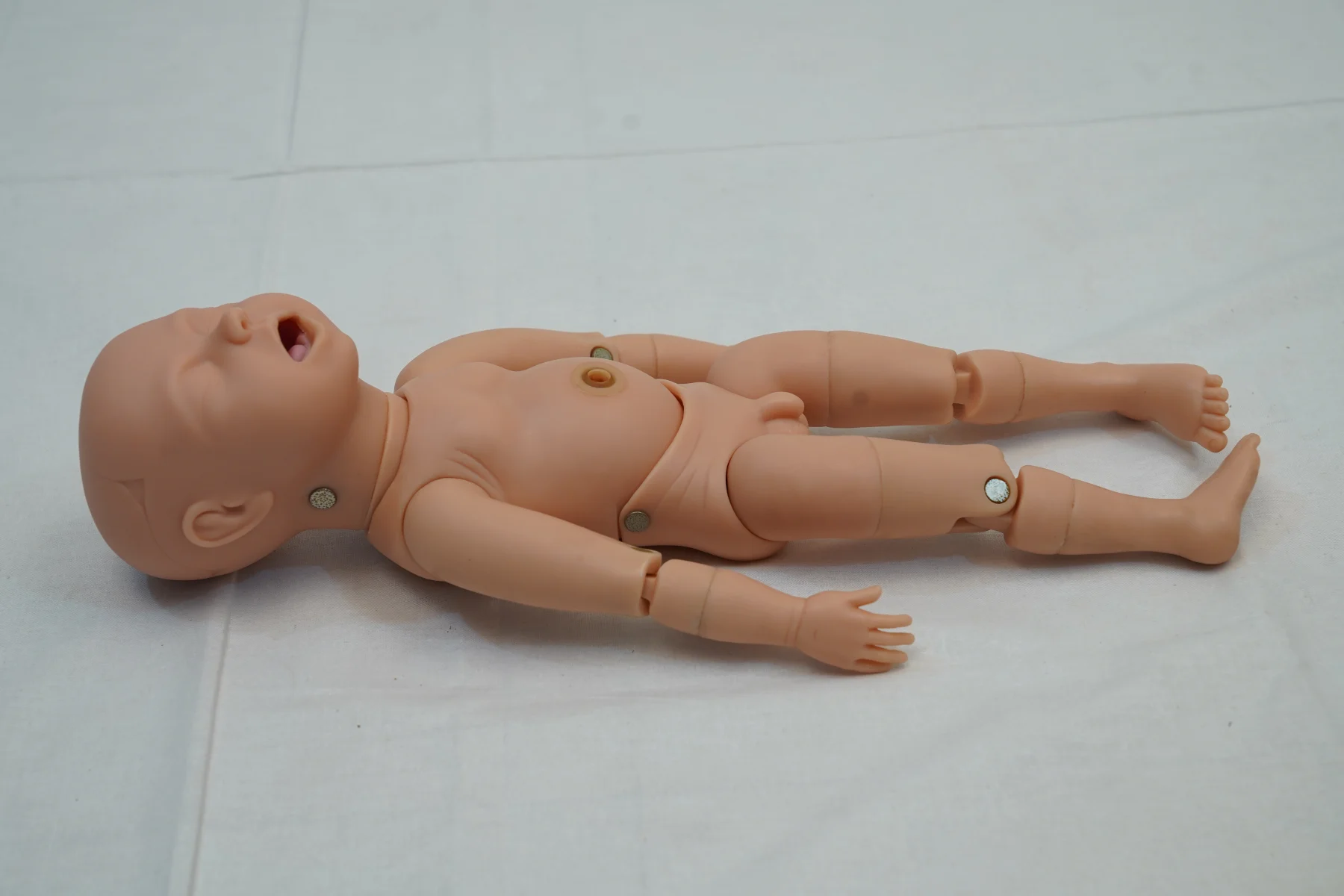 New Born Baby thumbnail 4