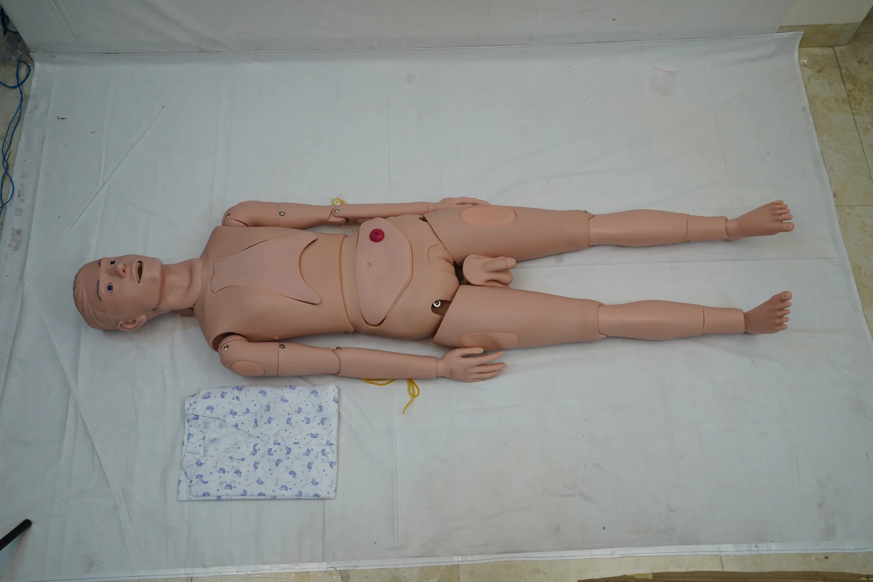 Basic Combination Nursing Manikin thumbnail 5
