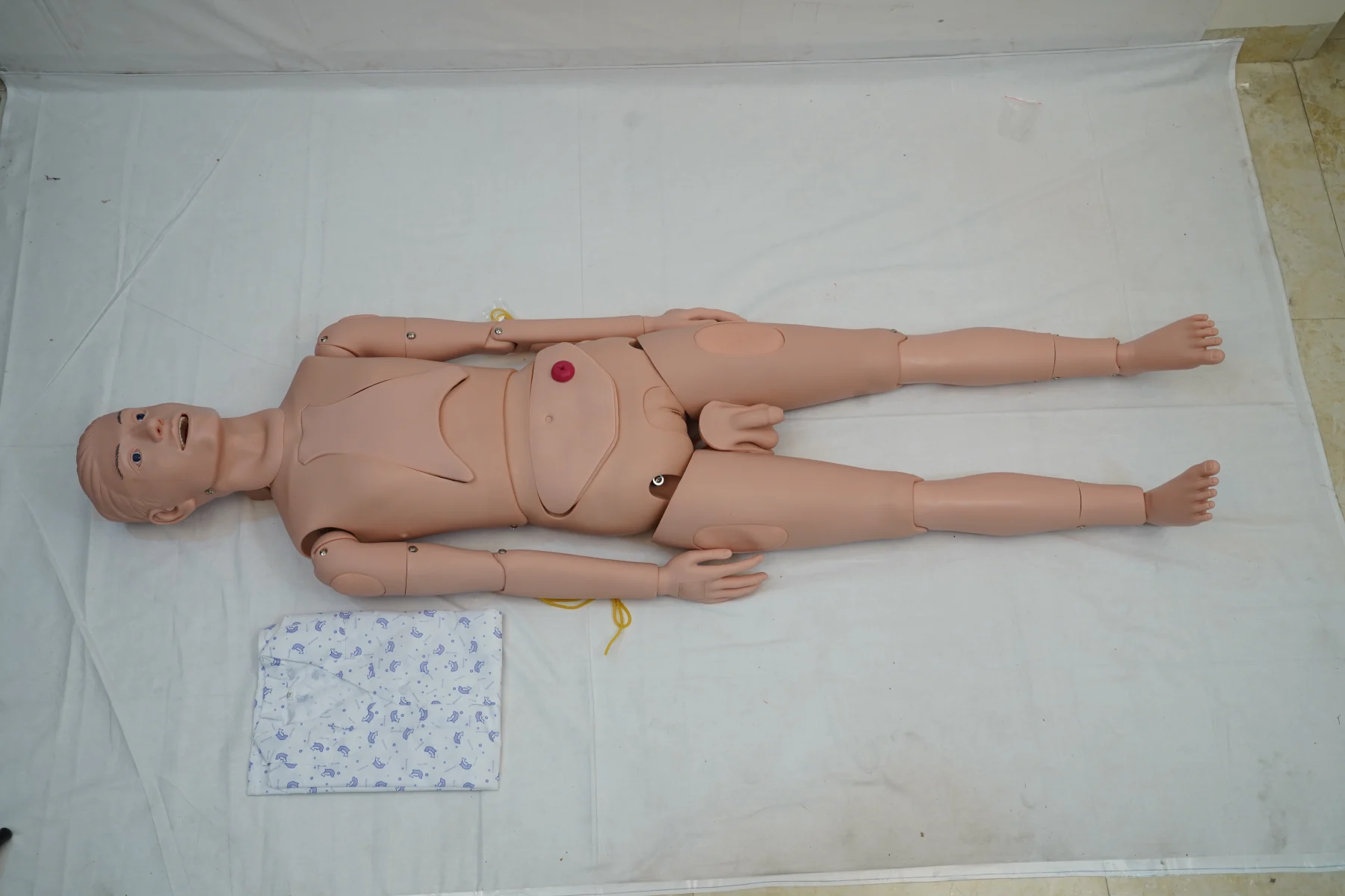 Basic Combination Nursing Manikin thumbnail 3